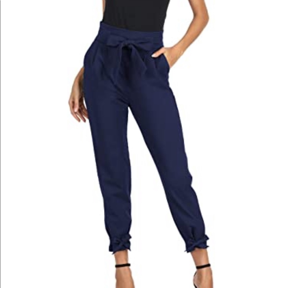 NWT Paper bag pants w/ waist & ankle ties